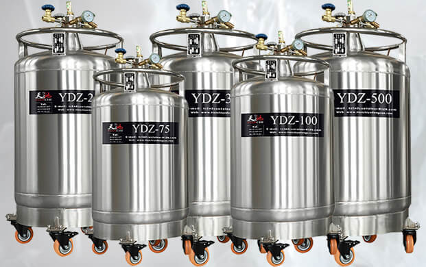 一種提供液氮轉移和儲存的自增壓式液氮容器